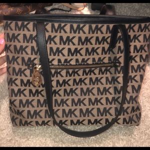 Brand new Michael Kors purse